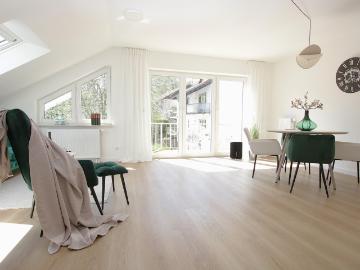 Klimatisierte 3 Zimmer Wohnung mit 2 Balkonen – frisch saniert, sofort bezugsfrei, provisionsfrei