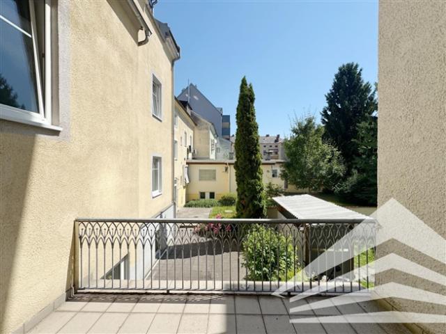 Klimatisierte 4 Zimmer Wohnung mit Küche & Balkon in LINZ URFAHR!