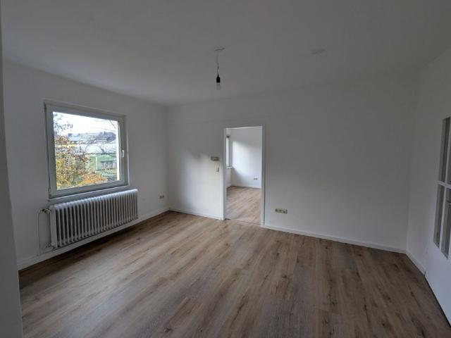 Klinikviertel * Helle 2 Zimmerwohnung im 2. OG zum Sofortbezug