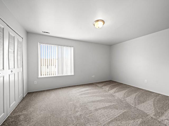 Knottingham Apartments 1 Bedroom Apartment for Rent at 23128 Wellington Cres, Mount Clemens, MI 48036 Clinton Township