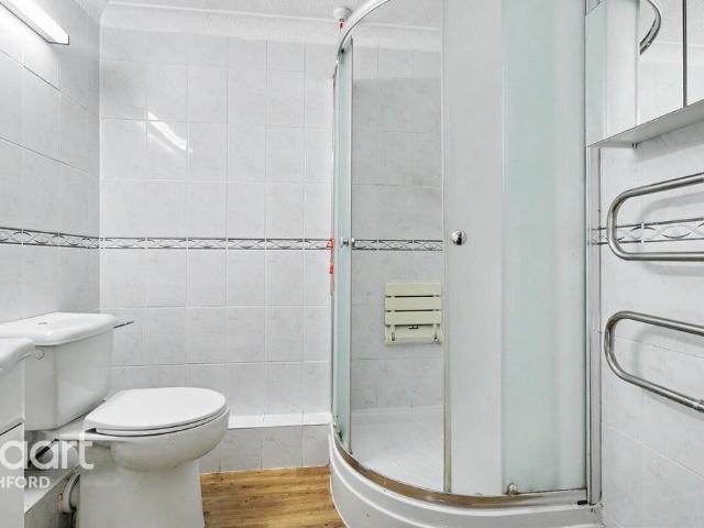 Knotts Lane, CANTERBURY 1 bed flat to rent £900 pcm £208 pw