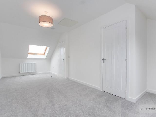 Knovill Close, Bristol BS11, 3 bed property to rent, £1,700 pcm | PrimeLocation