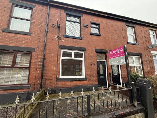 Knowles Street, Radcliffe, M26 4DR 2 bed terraced house to rent £850 pcm £196 pw