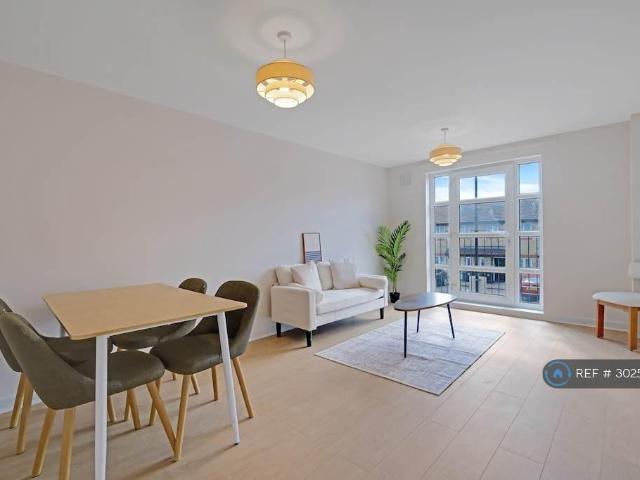 Knoyle St, London, SE14 2 bed flat to rent £2,158 pcm £498 pw