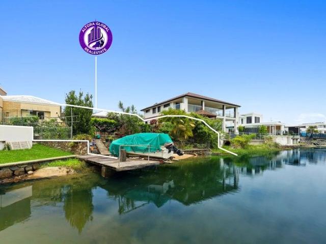 KNOCK DOWN, REBUILD OR INVEST PRIME CANAL POSITION