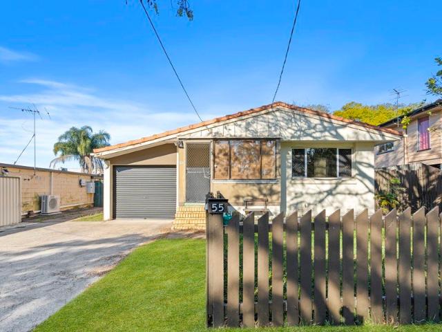 Knock Knock Opportunity awaits Great First Home or Smart Investment in a Convenient Location
