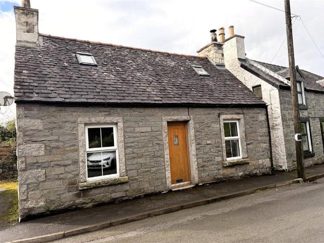 Knocknon, Balmaclellan, Castle. 2 bed end of terrace house to rent £650 pcm £150 pw