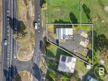 Knockdown or Major Reno Big Block Near the Golf Course