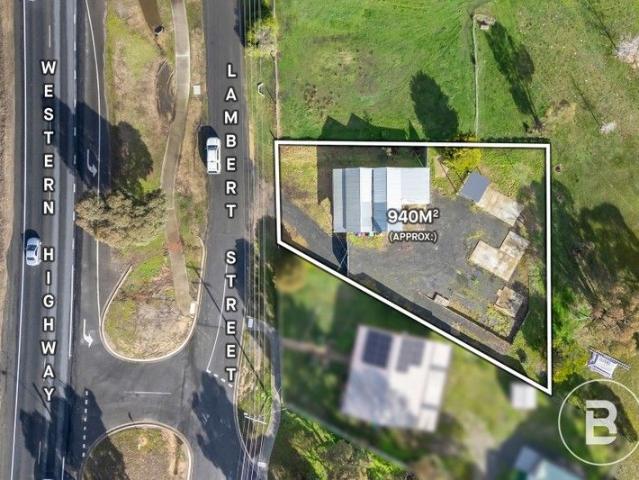 Knockdown or Major Reno Big Block Near the Golf Course