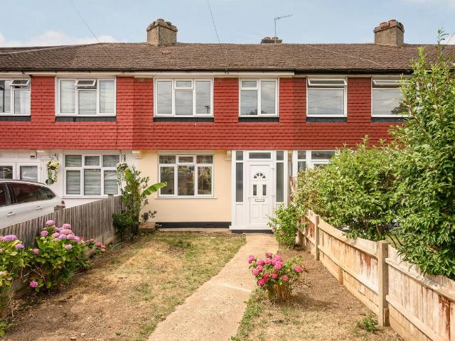 Knollmead, Surbiton KT5, 3 bed terraced house to rent, £2,250 pcm | PrimeLocation