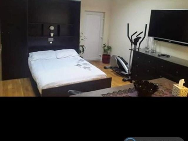 Knollmead Rd, Surbiton, KT5 Studio to rent £1,300 pcm £300 pw