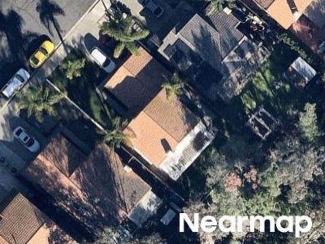Knollridge Dr