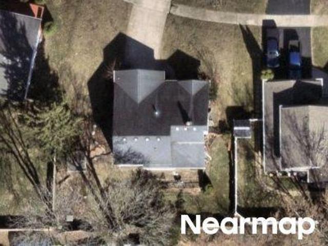 Knollwood Dr