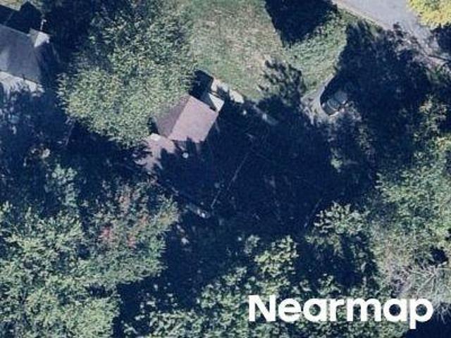 Knollwood Dr