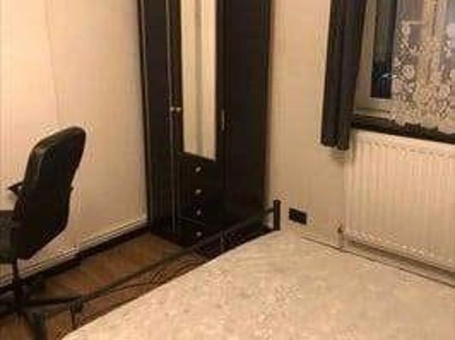 Knatchbull Road, London NW10 1 bed house of multiple occupation to rent £750 pcm £173 pw