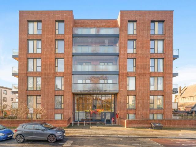 Knatchbull Road, Willesden, NW10, London