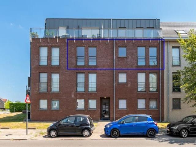 Knap appartement met 2 slpks en dressing te Putte