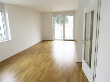 Knapp 80m² große 3 Zimmerwohnung mit südseitiger Loggia