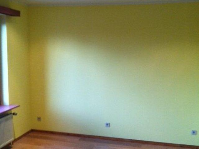 KNAPPE STUDIO IN CENTRUM NABIJ WINKELS/OPENB VERV EN DE NETE