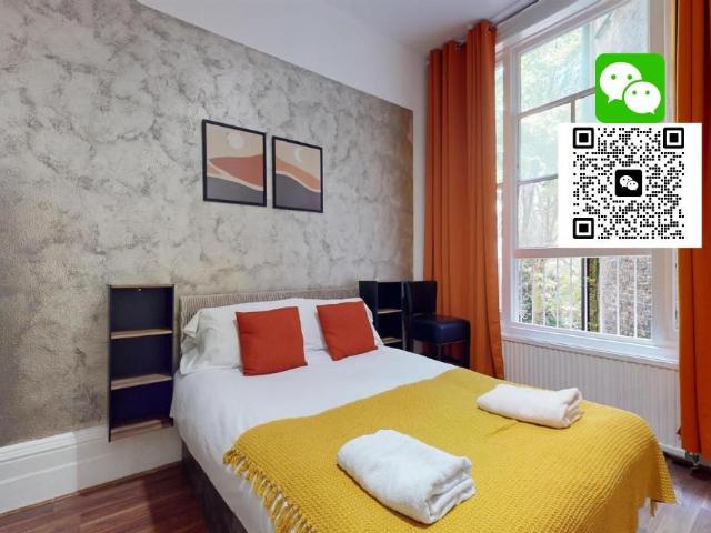 Knaresborough Place, Earls Court SW5, Studio to rent, £1,700 pcm | PrimeLocation
