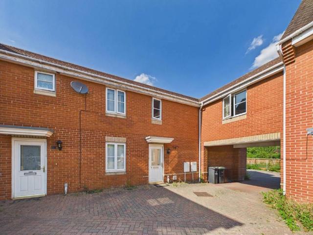 Knevett Close, Colchester CO4, 3 bed terraced house to rent, £1,450 pcm | PrimeLocation