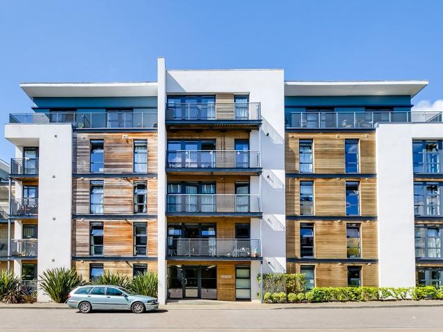Knight House, 22 Scott Avenue SW15, 1 bed flat to rent, £2,500 pcm | PrimeLocation
