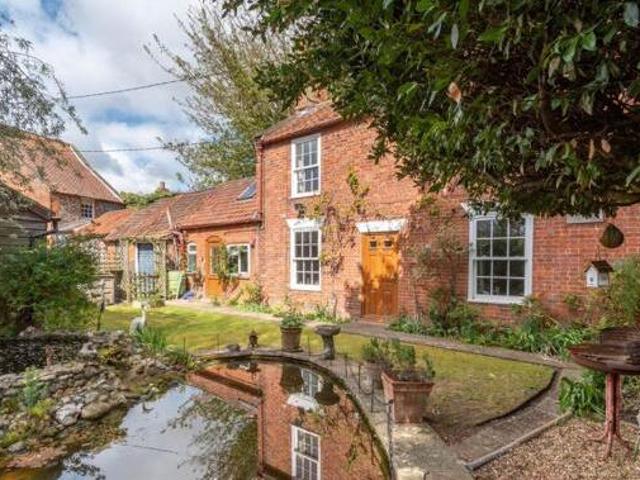 Knight Street, Little Walsingham, 2 Bedroom Cottage