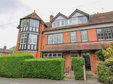 Knighton Drive, Knighton 5 bed terraced house to rent £2,400 pcm £554 pw
