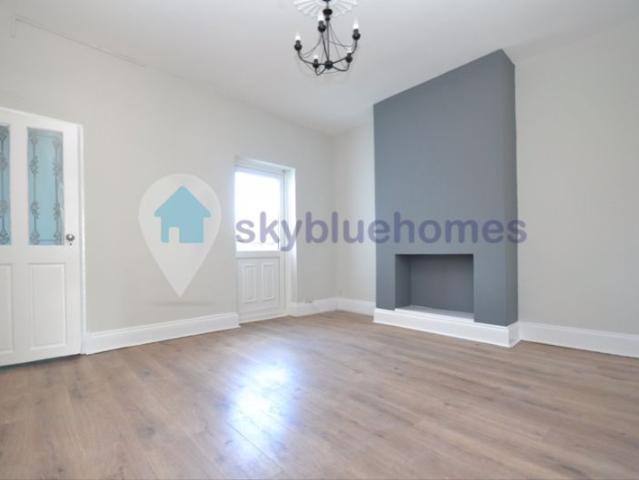 Knighton Lane, Leicester LE2, 3 bed terraced house to rent, £1,100 pcm | PrimeLocation