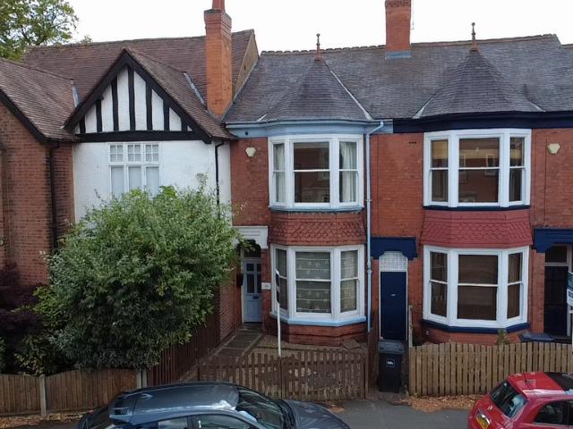 Knighton Road, Leicester, LE2 4 bed terraced house to rent £1,600 pcm £369 pw