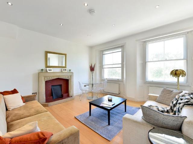 Knightsbridge, London, SW7