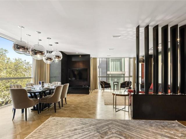 Knightsbridge, London SW7 4 bed apartment to rent £24,999 pcm £5,769 pw