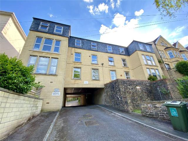 Knightstone Lodge, 6 8 Archfield Road, Bristol, Somerset BS6, 2 bed flat to rent, £1,450 pcm | PrimeLocation