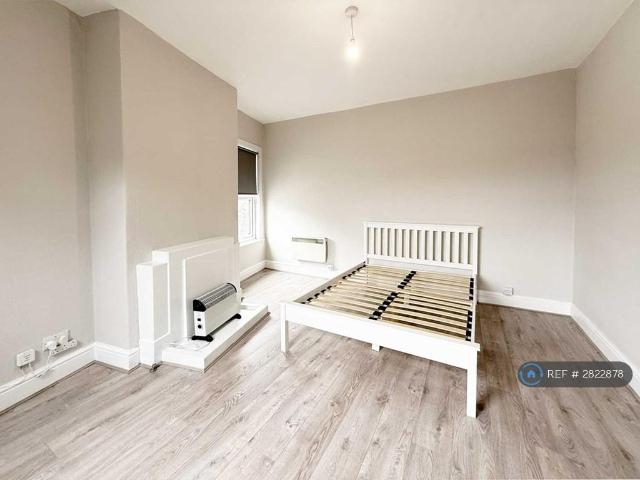 Knutsford Road, Warrington, WA4 1 bed flat to rent £650 pcm £150 pw