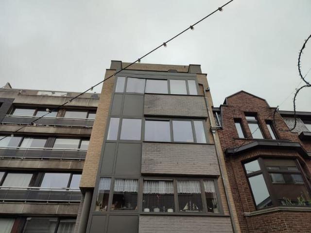 KNUS APPARTEMENT IN HET CENTRUM VAN WETTEREN!