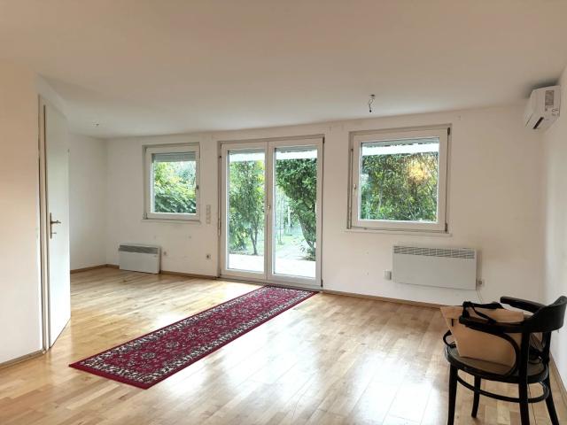 KNUSPERHÄUSCHEN NÄHE U6 TSCHERTTEGASSE!