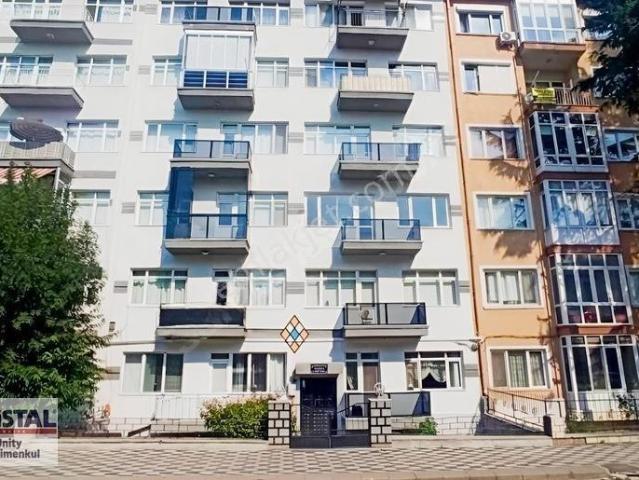 Kr Unıty'den Ali Fuat Güven Caddesinde 2+1 Kiralık Daire