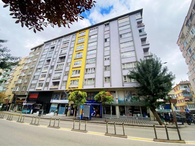 Kr Unıty'den Atatürk Caddesinde Asansörlü 3+1 Satılık Daire