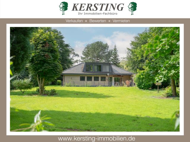 KR Hülser Bruch! Freistehender Walmdach Bungalow mit 3.000m² Gartenpark in idyllischer Wohnlage!
