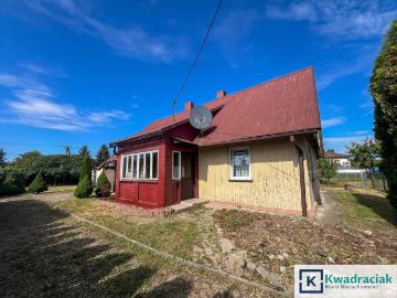 Urokliwy dom drewniany 62 m² z garażem i potencjałem adaptacji