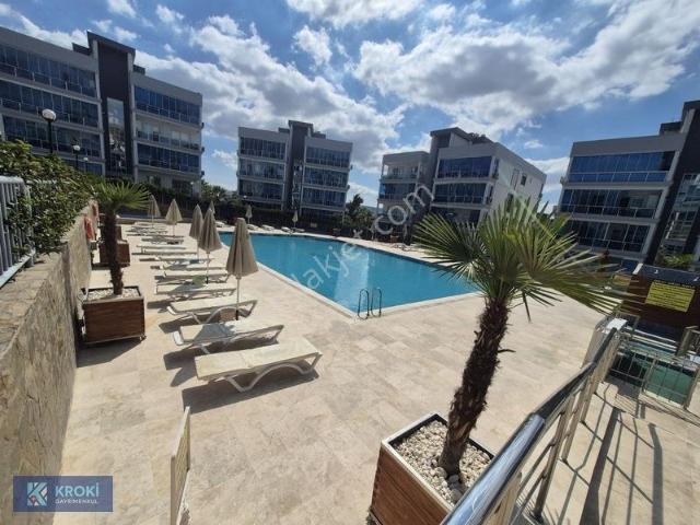 Krokiden Havuzlu Güvenlikli 2+1 80 Metre Yüksek Grş Genis Balkon