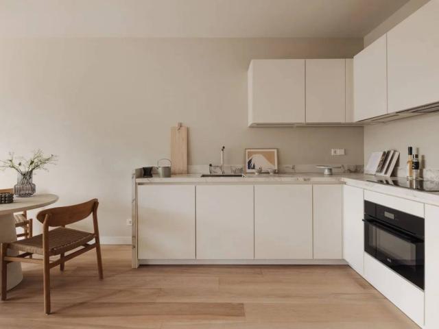 Kromme Waal, luxury furnished 1 bedroom apt