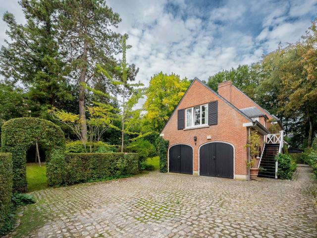 Kraainem I Baron d’Huart | Belgium Sothebys Int. Realty