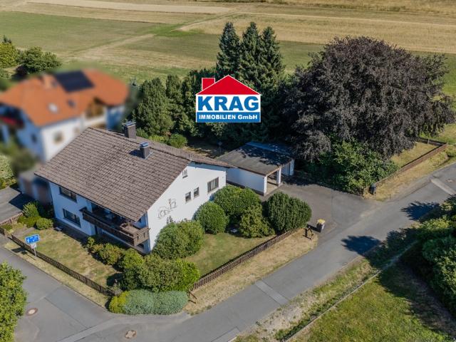 KRAG Immobilien + Zwei Wohnebenen, und Randlage – ideal für Generationen unter einem Dach