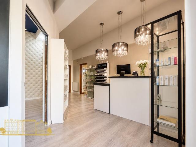 Kraków, Grzegórzki funkcjonalny lokal 60 m2 do wynajęcia