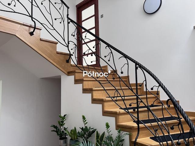 Kraków, Kostrzecka