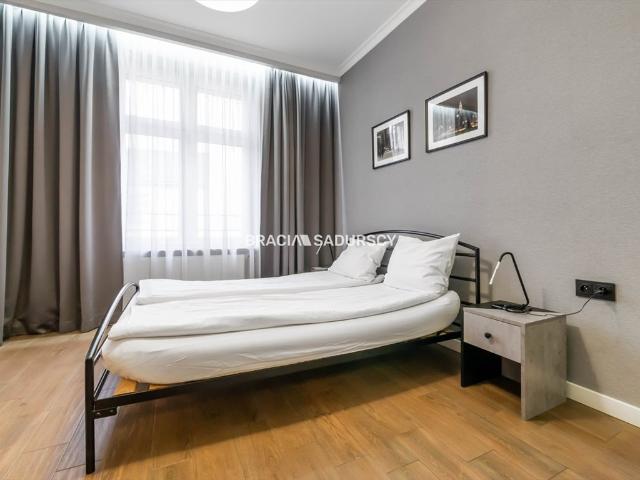 Inwestycyjne 3 pokojowe mieszkanie z balkonem zapraszam