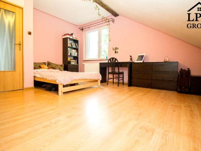 Krakowska 180,47 m², Brzozówka