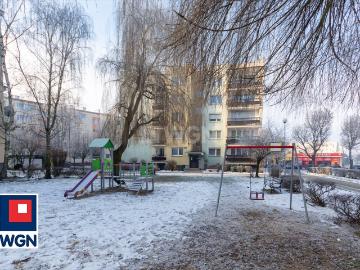 Przestronne 3 pokojowe mieszkanie z balkonem i dużym potencjałem