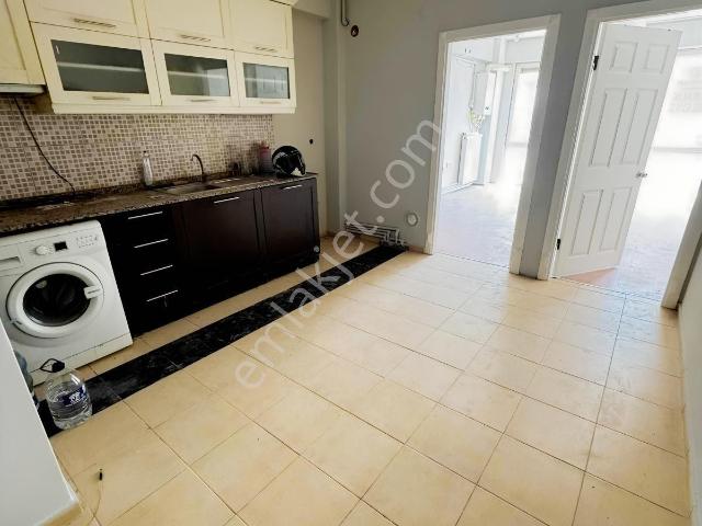 Krc İnşaattan Yenibağlarda Kiralık 1+1 Darie